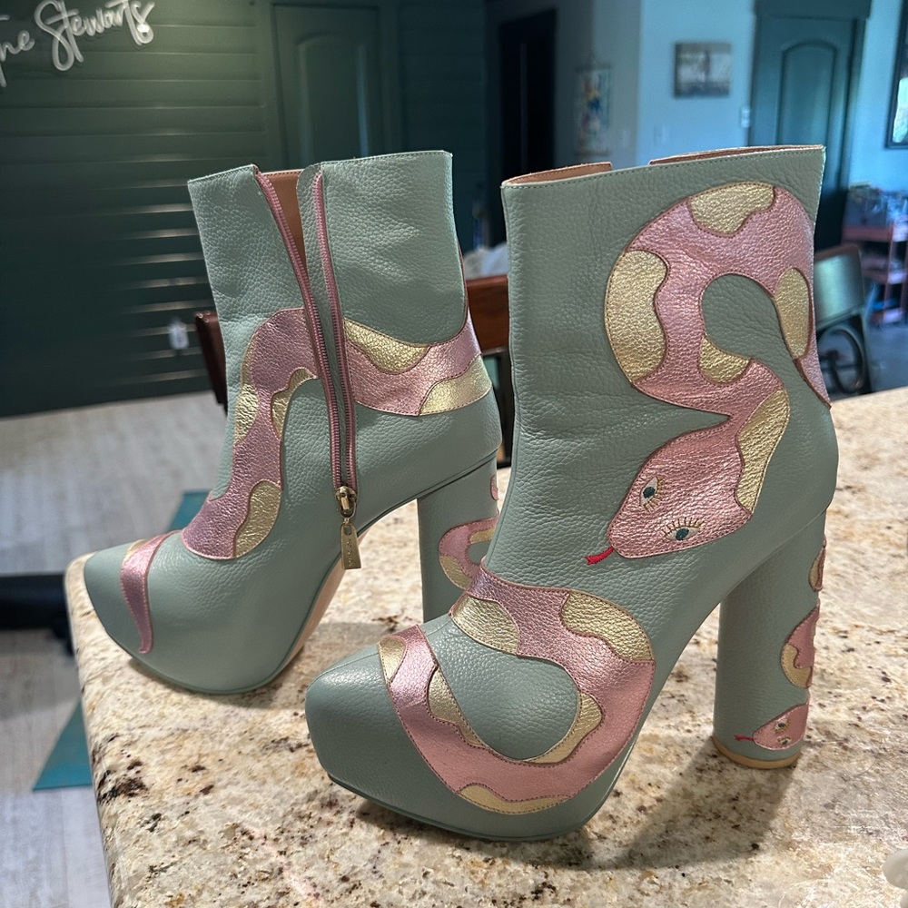 Chic Snake Pattern Heeled Boots in Mint and Pink